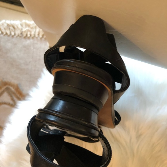 Stuart Weitzman Black Strappy Elastic Sandals- 38 - Picture 8 of 8